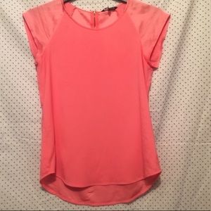 Express Cap Sleeve Zippier Back Round Neck Blouse